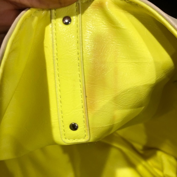 Danny Nicole Reversible Tote Lime & Beige - Picture 7 of 7